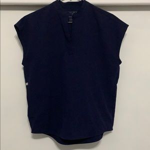 FIGS Navy Blue Rafaela XS top!